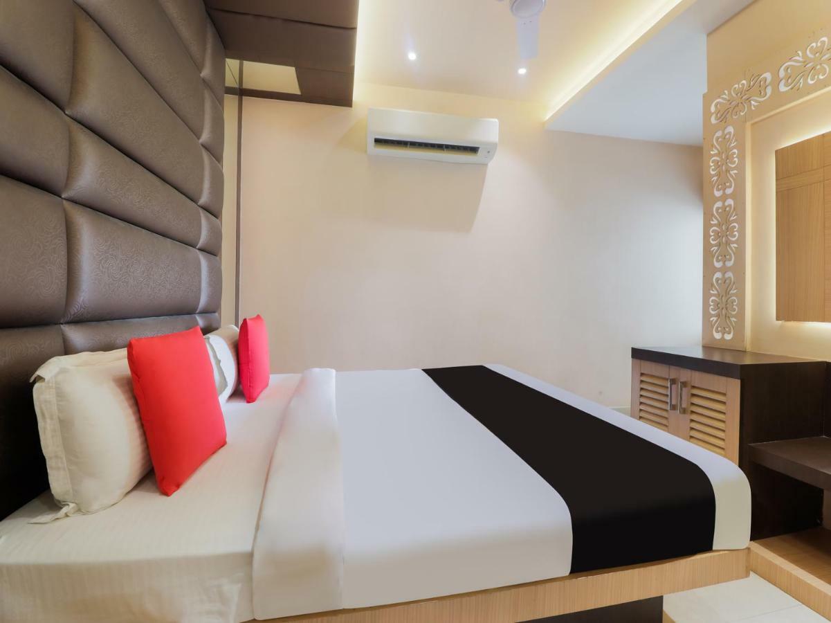 Capital O 46218 Royal Cottage Suite Kanpur Bagian luar foto